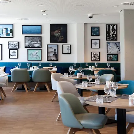 - By Ihg 4* Ratingen