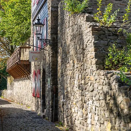 - By Ihg 酒店 拉廷根