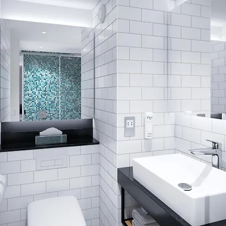 - By Ihg 4* Ratingen