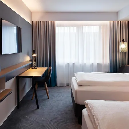 - By Ihg 4* Ratingen