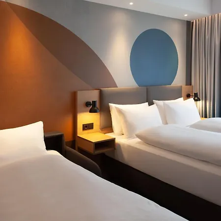 Ξενοδοχείο - By Ihg 4*
