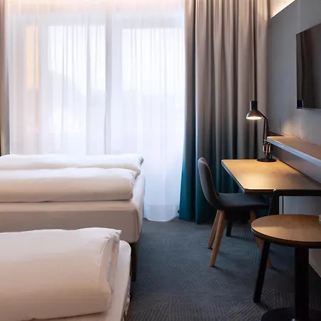 Ξενοδοχείο - By Ihg Ράτινγκεν