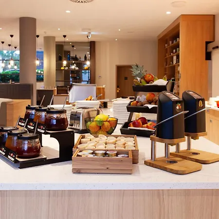 Hotel - By Ihg 4*
