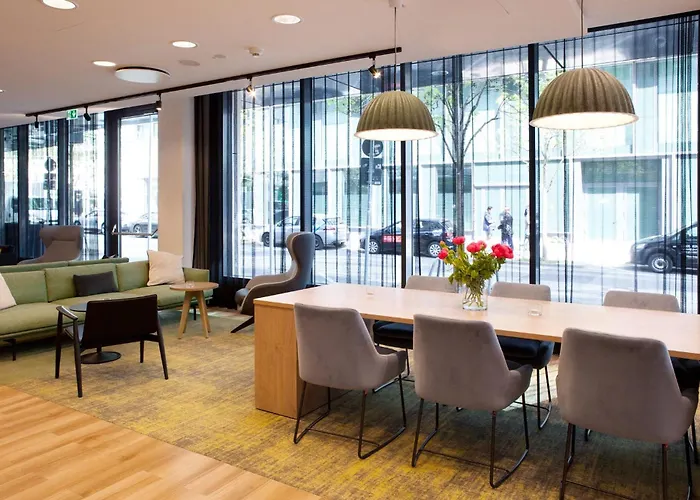 - By Ihg 4* Ratingen