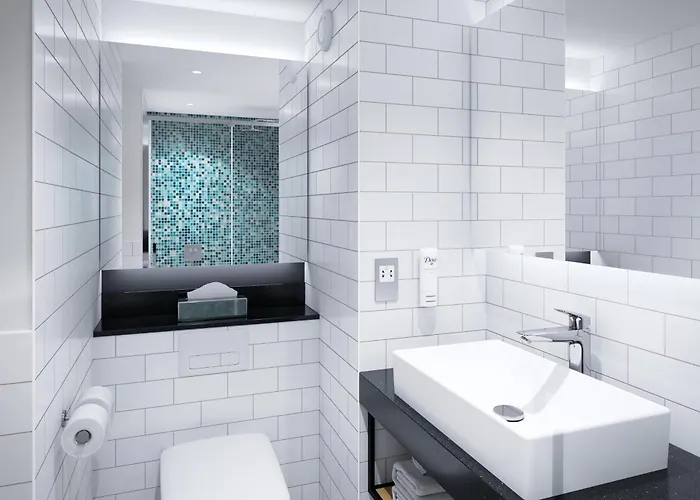 - By Ihg 4* Ratingen