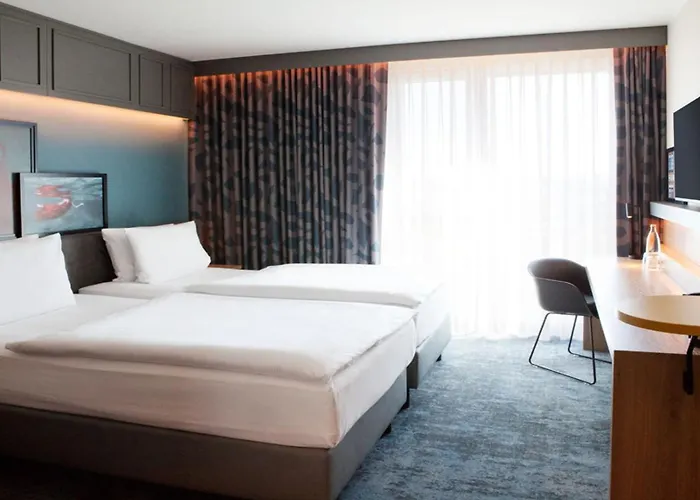 Hotel - By Ihg