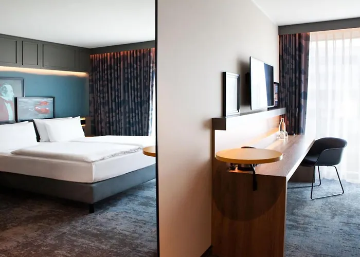 Hotel - By Ihg